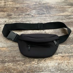 Dagne Dover - Ace Fanny onyx crossbody fannypack black neoprene